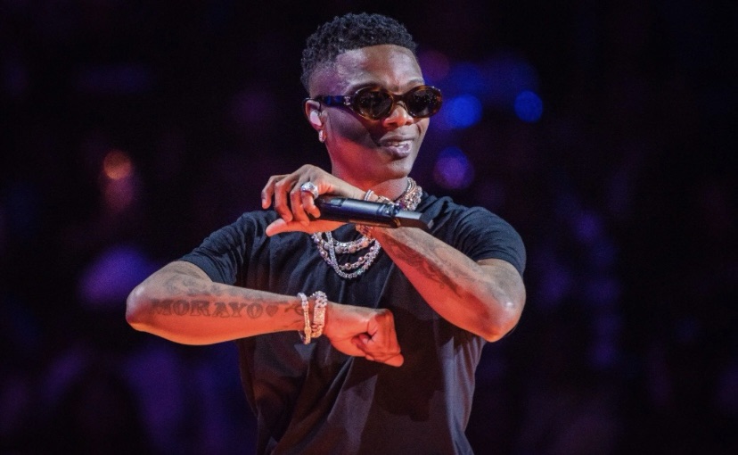 WIZKID RESPONDS TO SEUN KUTI’S RECENT COMMENTS ON SUPERIORITY