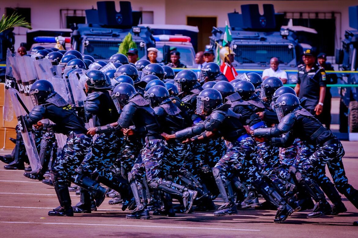 ANAMBRA POLICE COMMAND ARRESTS 16-YEAR-OLD BOY IN CONNECTION WITH HOTEL ROBBERY.